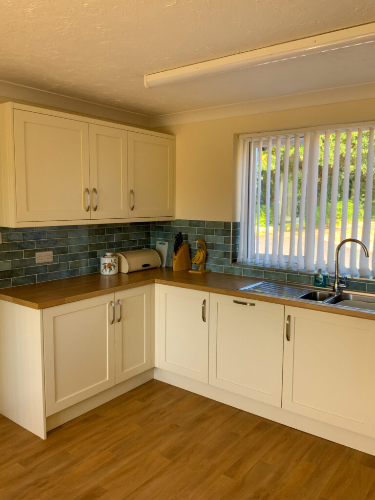 E7AC1F7F 1911 4D54 993C 94A3F8A00E1E scaled 1 | QKS Kitchens Stamford Design, Advice & Installation